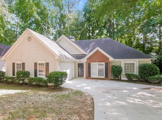 3343 Rock Creek Dr, Rex, GA 30273