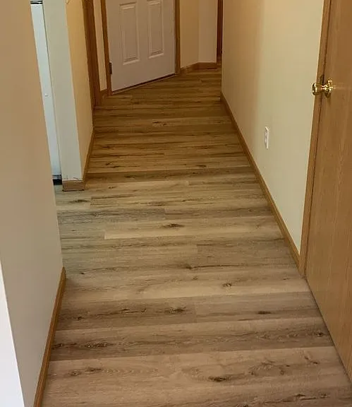 Oak Street Town Homes — Photo 3