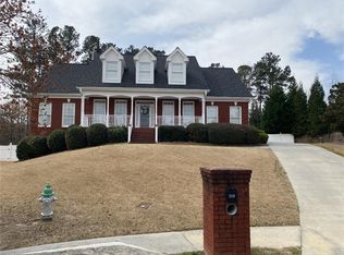 223 Missionary Rdg, Loganville, GA 30052