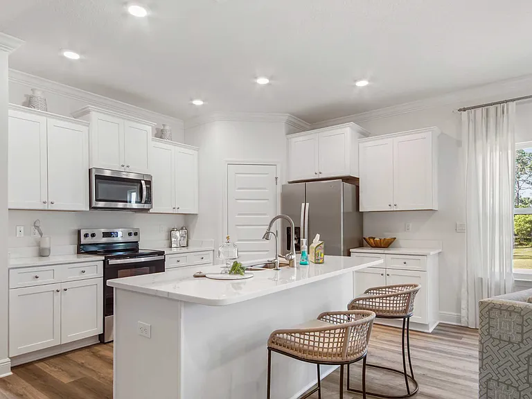 240 Beaver Trail Dr — Photo 4