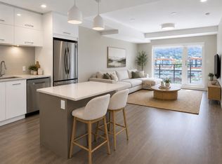 38033 2nd Ave #512, Squamish, BC V8B 0C4