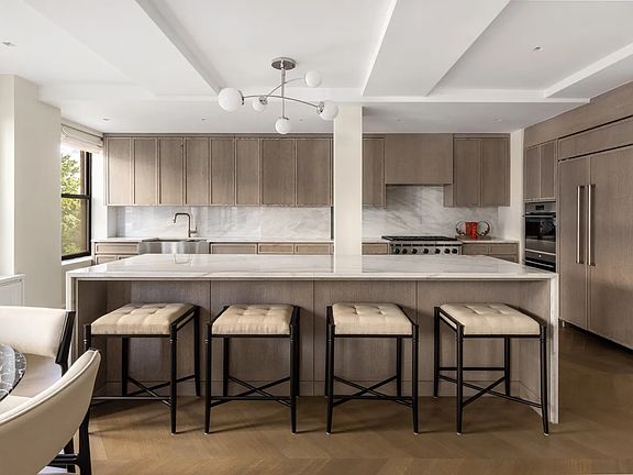 3rd image of 327 Central Park W #6CD