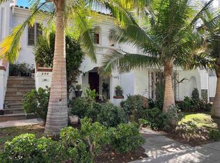 202 S Arnaz Dr #1, Beverly Hills, CA 90211