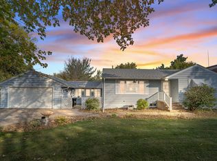 2851 113th Ave NW, Coon Rapids, MN 55433