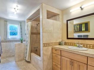 3207 Mesa Dr, Oceanside, CA 92054