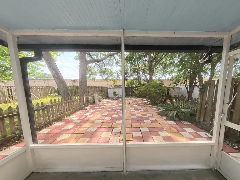 3054 Cobblewood Ln W — Photo 23