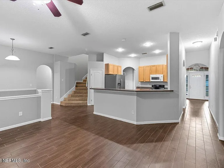 8871 Canopy Oaks Dr — Photo 46