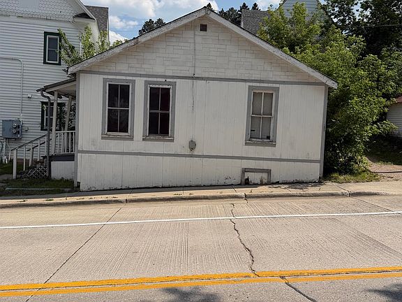 2nd image of 9 Baltimore St
