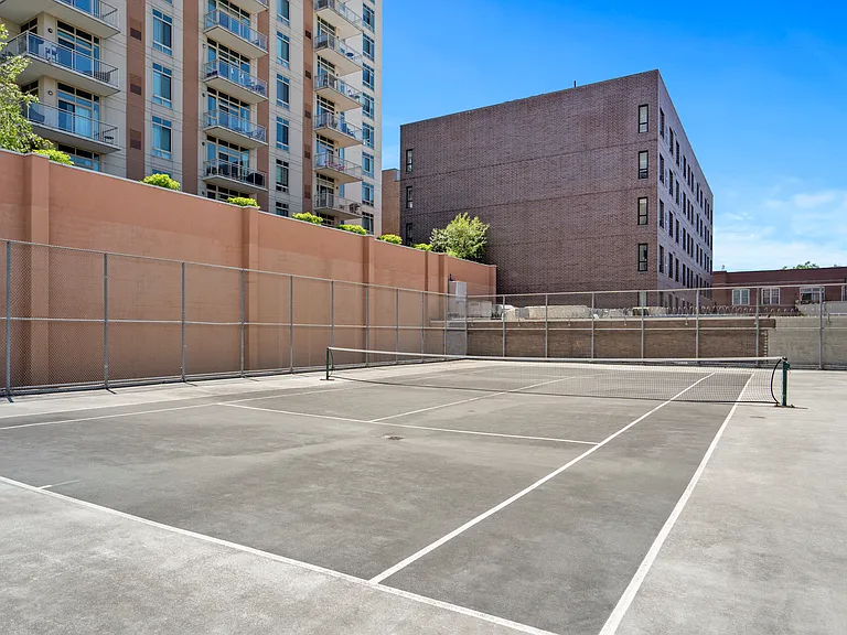 1212 N Wells St #302 — Photo 24