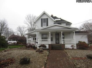 402 Madison St, Ravenna, OH 44266