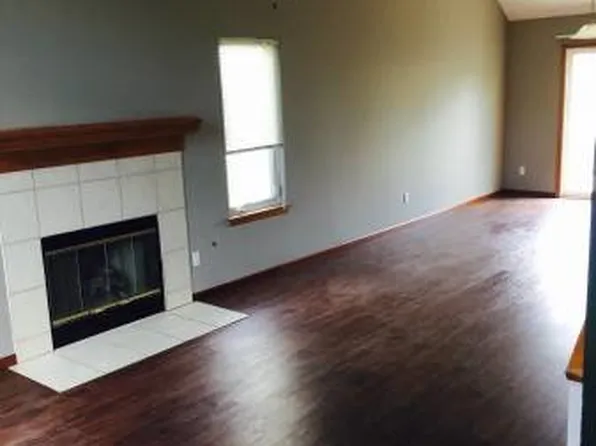 David Severn, 2723 Harrison Pl, Lawrence, KS 66047
