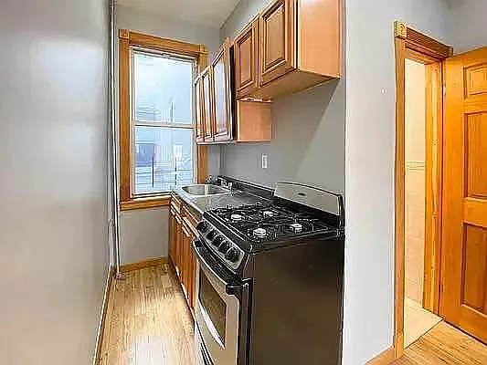 Rented by R New York | media 3