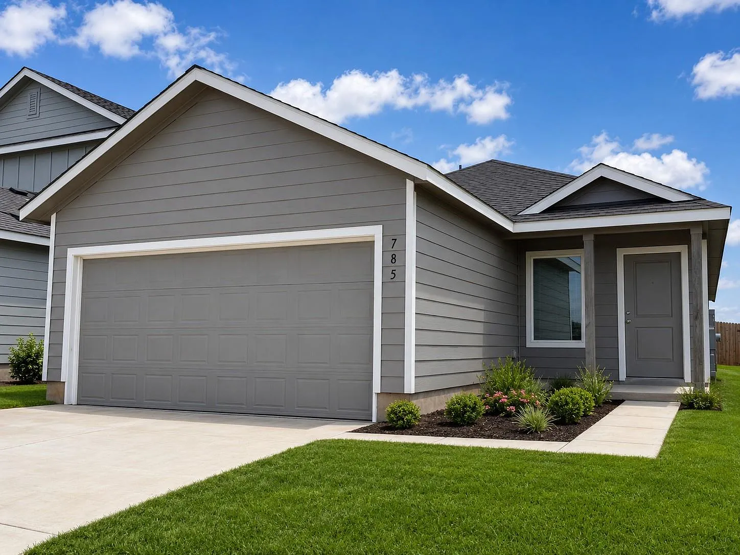 4 bed, 2.0 bath, 1614 sqft, $1,698 — Photo 1