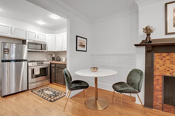 Rented by Compass | media 8