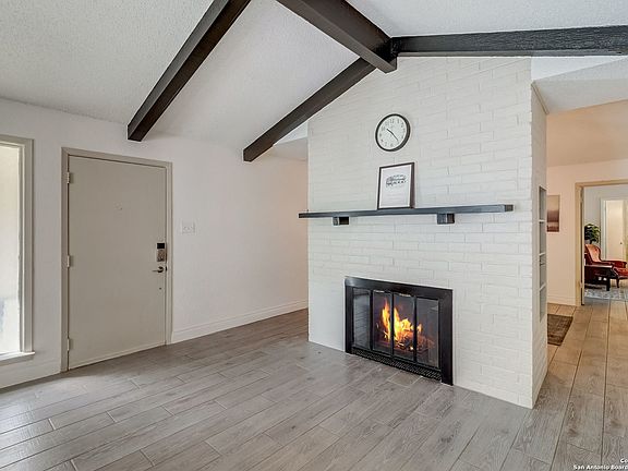 5th image of 1730 MOUNTJOY ST