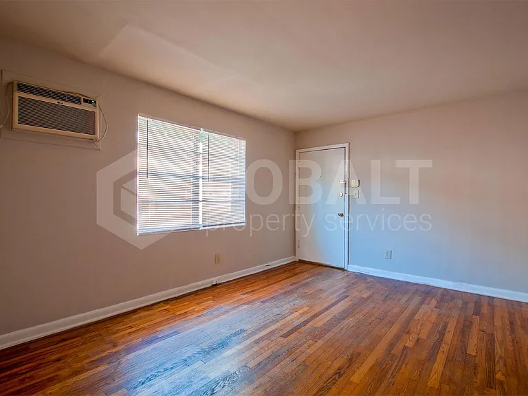 896 Greenwood Ave #7 — Photo 5