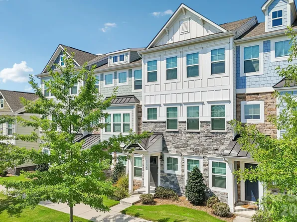11344 Winding Gorge Dr, Huntersville, NC 28078