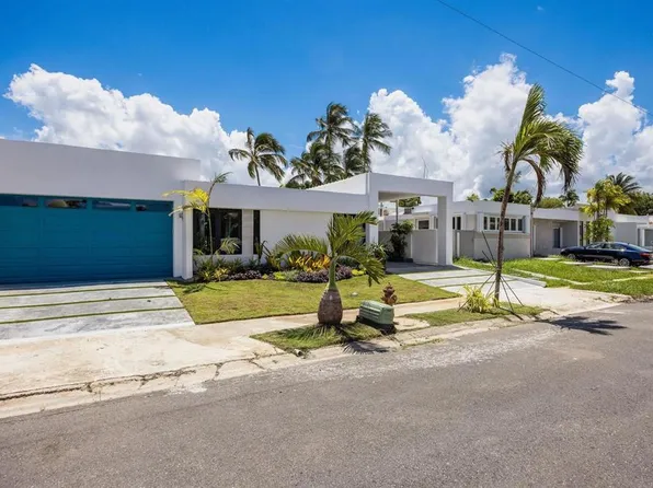 J25 Calle Costa Brava, Dorado, PR 00646