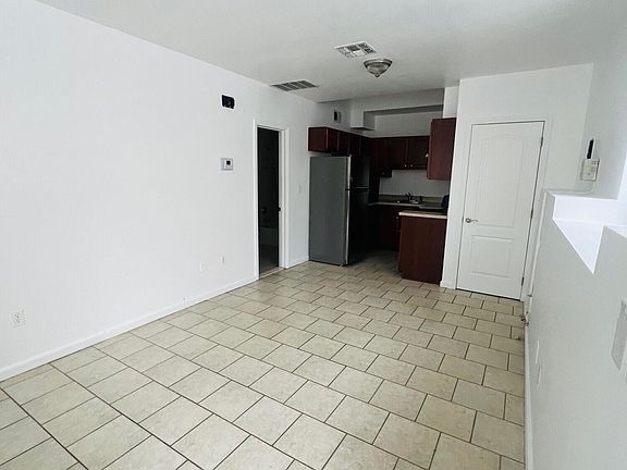 2nd image of 34 Laconia Ave