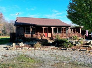 980 Hells Kitchen Rd, Polk, PA 16342