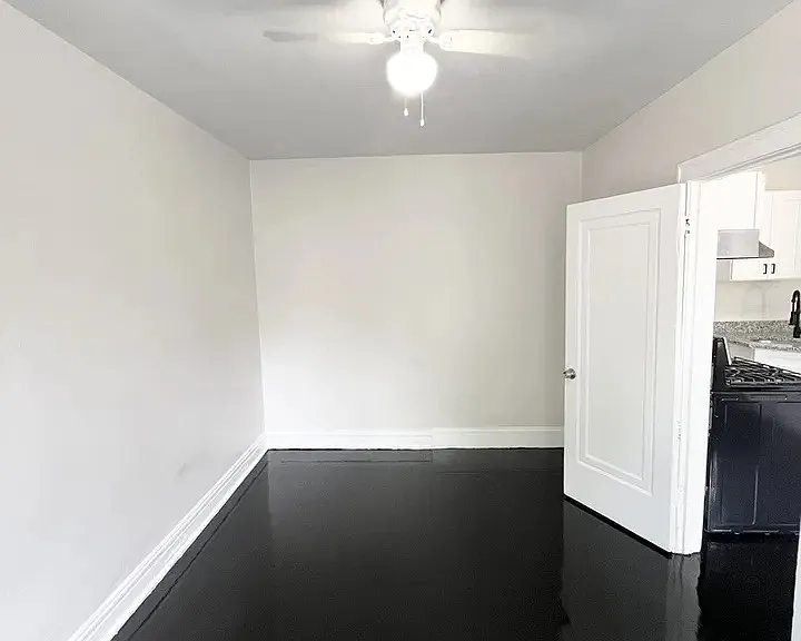 4124-32 W 24th Pl Apartments — Photo 18