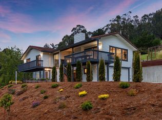 2 Hinton Ranch Rd, Pacifica, CA 94044
