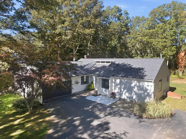 55 Holly Ridge Drive, Sandwich, MA 02563