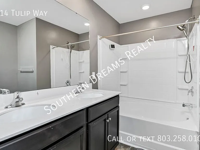 414 Tulip Way — Photo 36