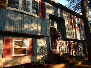 8 Antrim St, Nashua, NH 03063