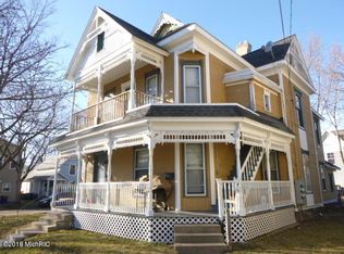 825 Dayton St SW APT 2, Grand Rapids, MI 49504