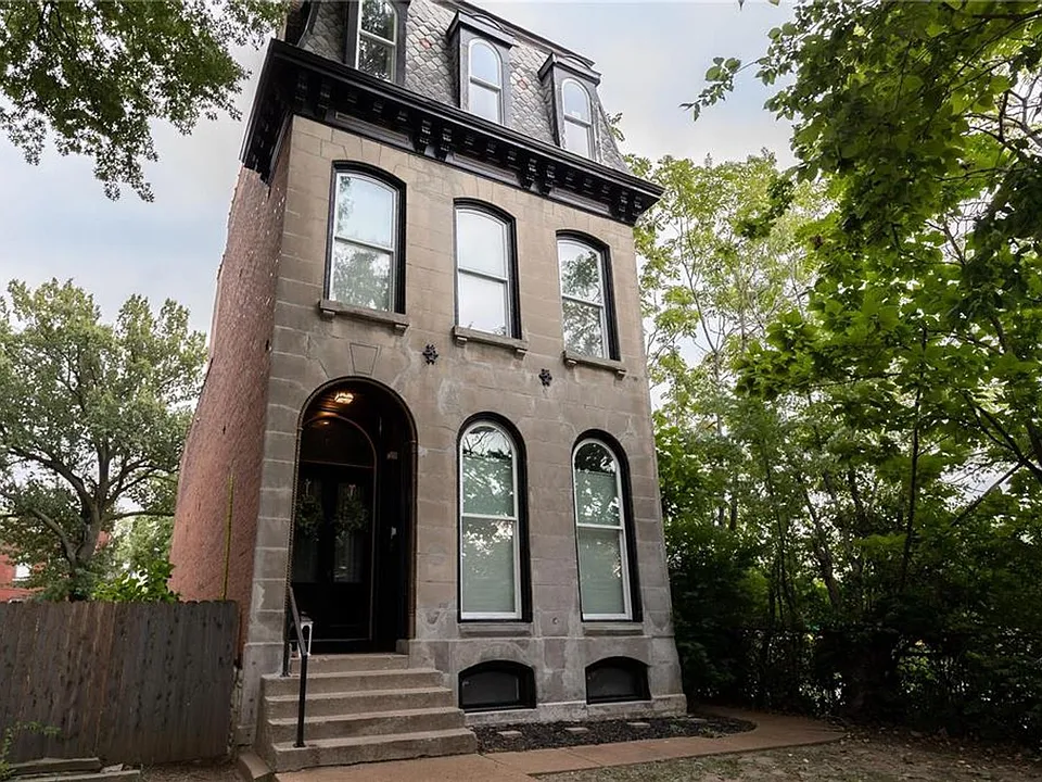 1736 Nicholson