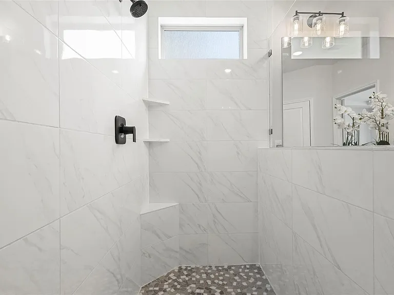 1128 Villa Rialto Vw — Photo 31