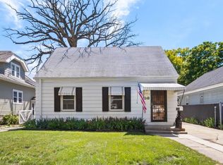 208 N 73rd St, Milwaukee, WI 53213