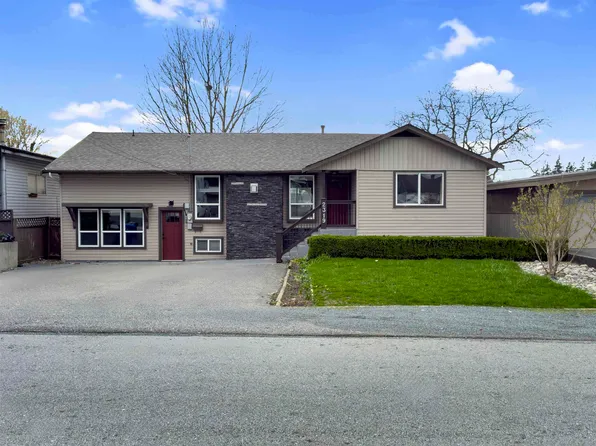 2319 Hemlock St, Abbotsford, BC V2T 3A1