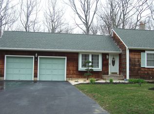 13 Browning Ave, Bayville, NJ 08721
