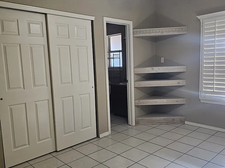 10272 Valle Del Mar Dr — Photo 11
