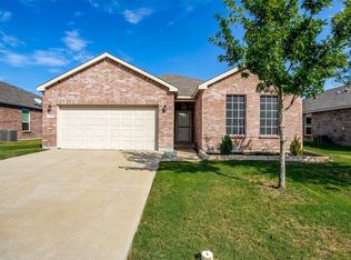 10016 Dolerite Dr, Fort Worth, TX 76131