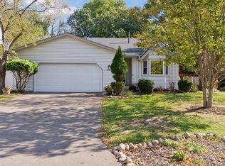 6986 Orchid Ln N, Maple Grove, MN 55311