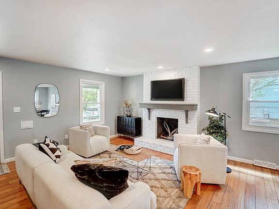 5th image of 3119 Woodsfield St