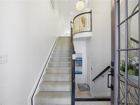 5th image of 9553 Cypress Hammock CIR #201