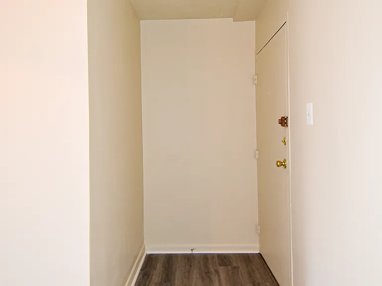 202-206 Blair Rd — Photo 27