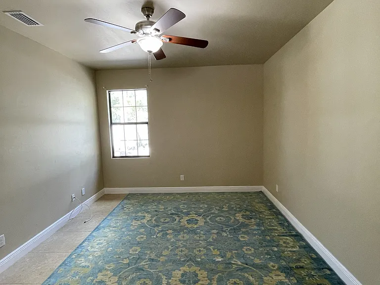 511 SW 7th Pl — Photo 24