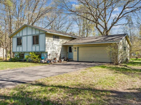 5947 Jepson Rd, Baxter, MN 56425
