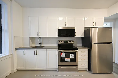 1A Leonard Ave #2 Photo 1