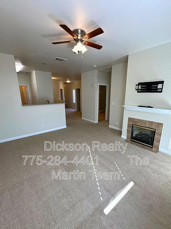 2 bed, 2.0 bath, 1127 sqft, $2,200 — Photo 4