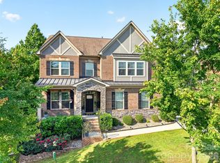 6410 Willow Farm Dr, Denver, NC 28037