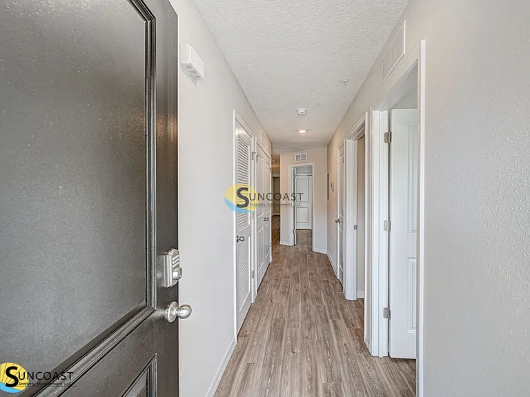 Sunbeam Villas — Photo 103