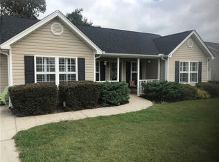 114 Saint James Ct, Anderson, SC 29621