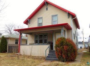 907 N 21st St, Superior, WI 54880