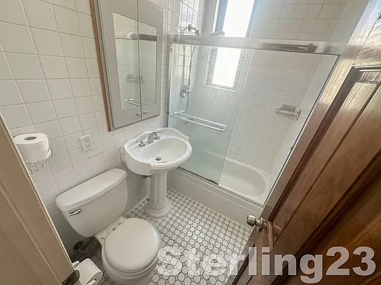 Rented by Sterling Realty Solution Inc | media 11